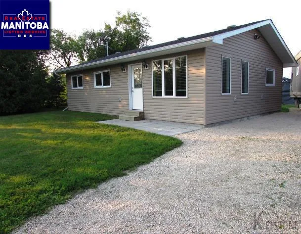 665 Dawson Rd, Lorette
