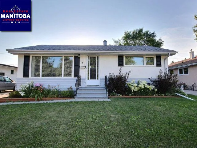 19 Westmount Bay, Winnipeg