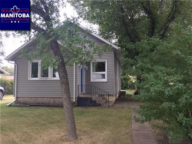 2 Bed House for Sale at 123 3rd St, Winkler, MB - MLS® #1721935