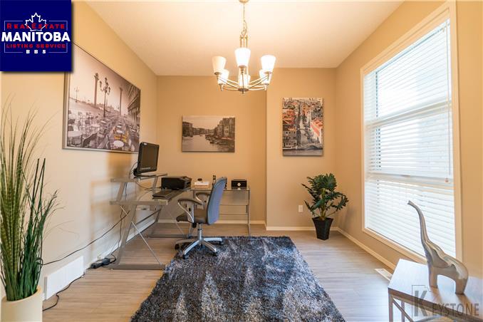 Property 214 Purple Sage Cr img1