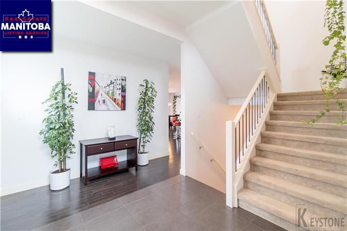 Property 217 Shore St img1