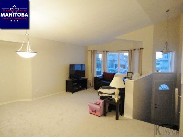 Property 6 Nighthawk Bay img1