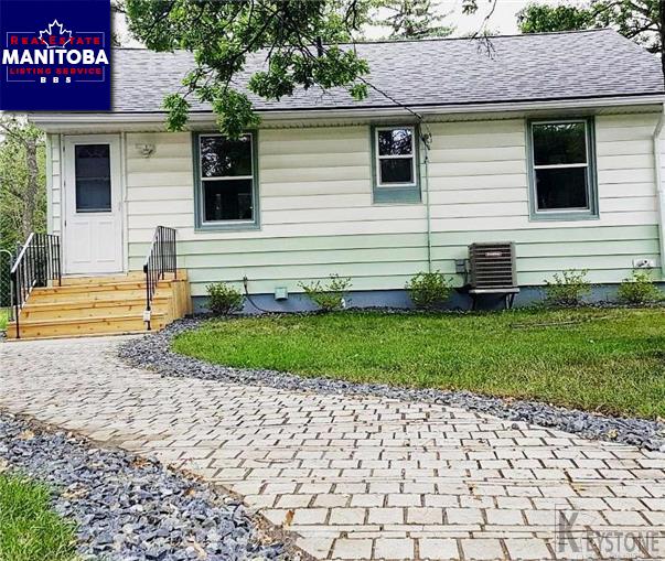 Property 659 Cambridge St img1