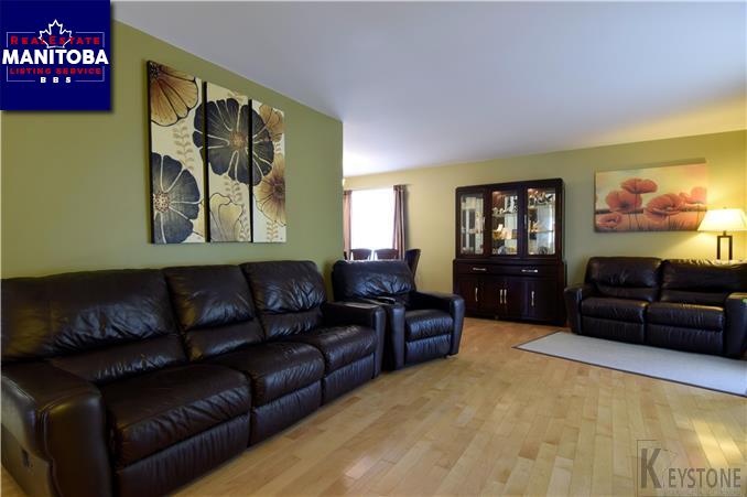 Property 71 Kushner Cr img1