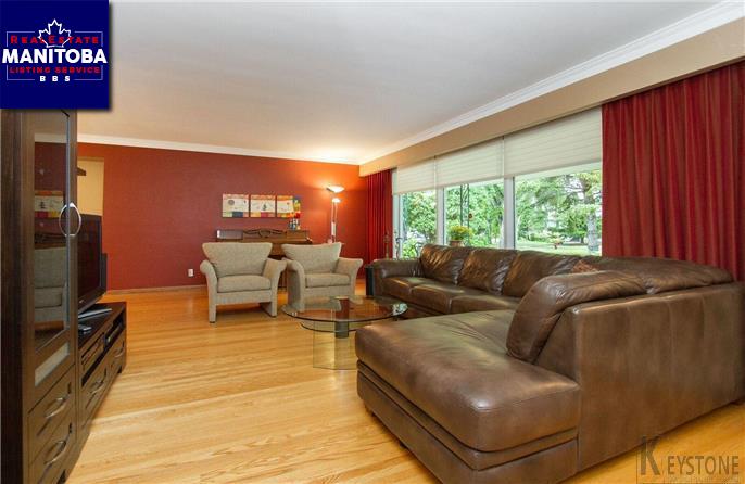 Property 745 Montrose St img1