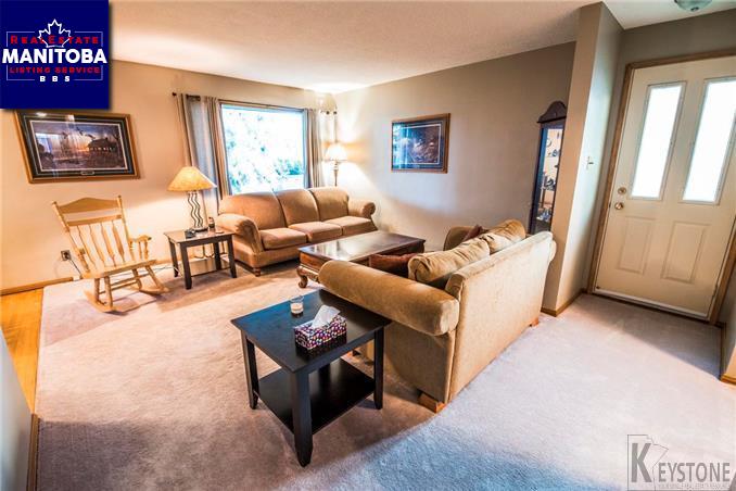 Property 627 Melrose Ave W img1