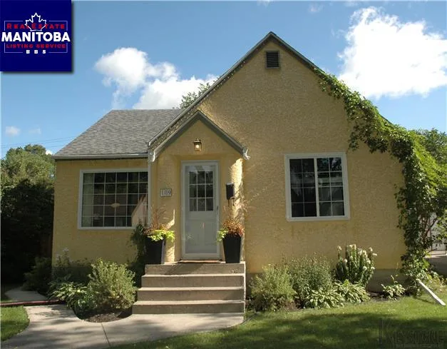 109 Roberta Ave, Winnipeg
