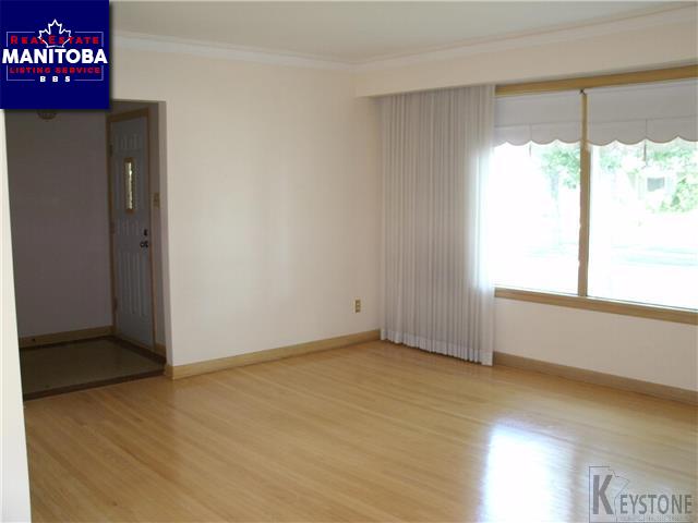 Property 552 Linden Ave img1