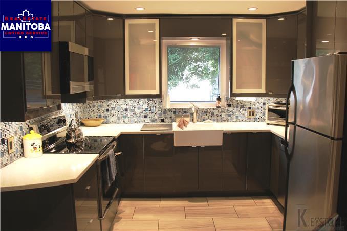 Property 1368 Dudley Cr img1