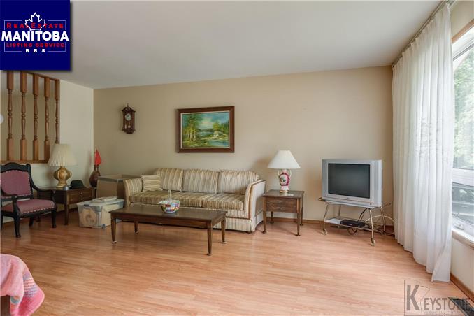 Property 71 Southwell Rd img1