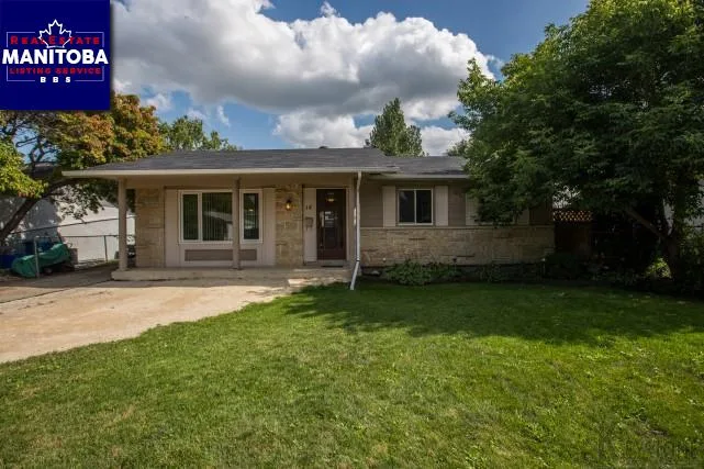 14 Olivewood Cr, Winnipeg