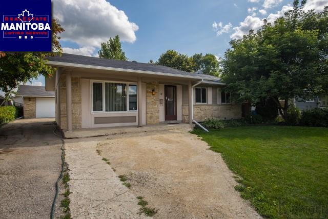 Property 14 Olivewood Cr img1