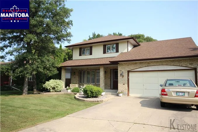 70 Bunns Grv, Winnipeg