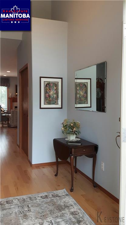 Property 17 200 Shorehill Dr img1