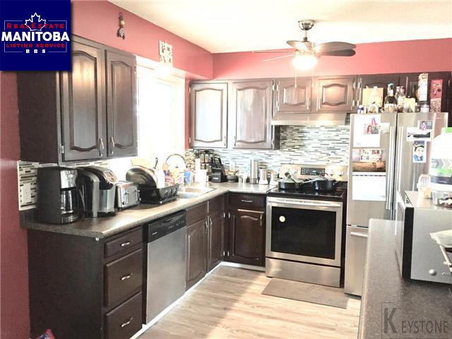 Property 48 Westwood Dr img1