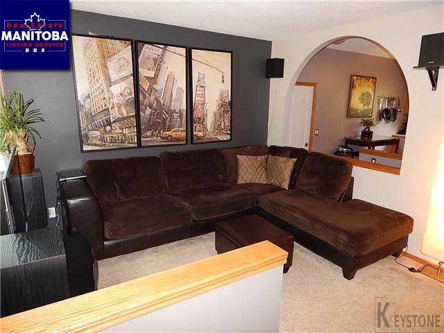 Property 22 Berrydale Ave img1