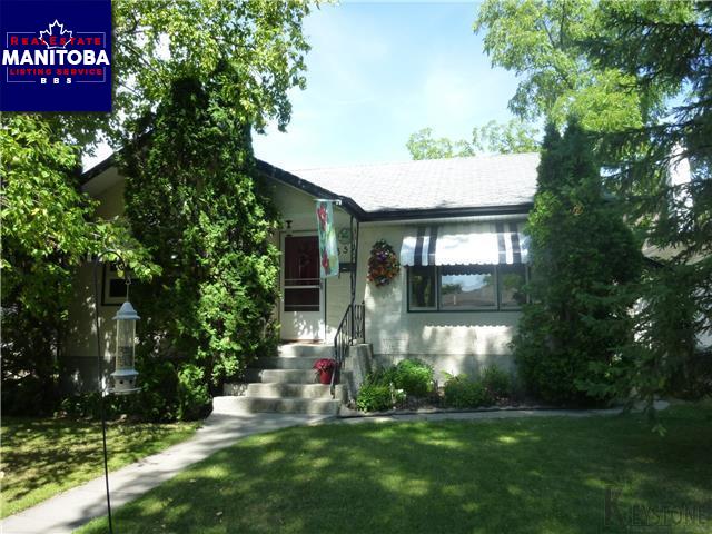 Property 357 Dunrobin Ave Main image