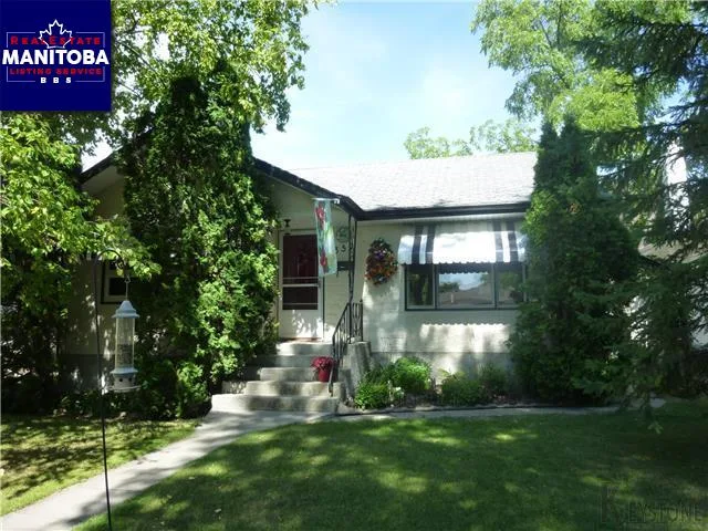 357 Dunrobin Ave, Winnipeg