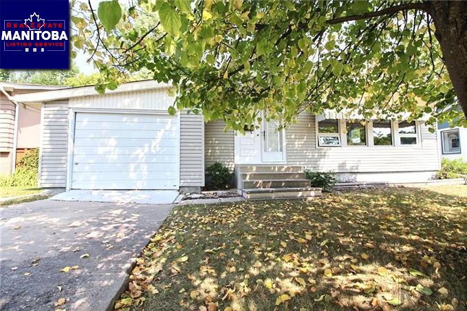 Property 54 Uplands Cr Main image