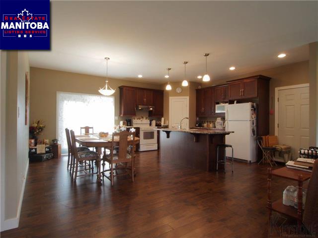 Property 60 Memory Lane img1