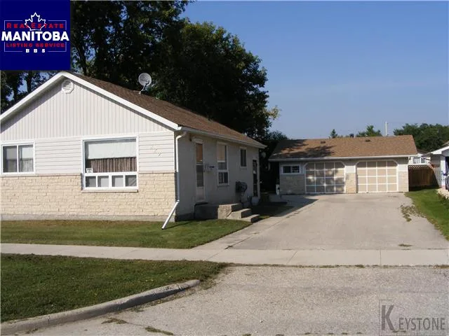 2 Bed House for Sale at 329 Morris Ave, Selkirk, MB - MLS® #1723323