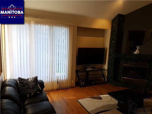 Property 23 Kendale Dr img1