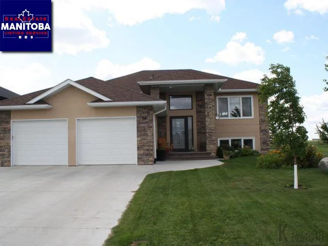 4 Bed House for Sale at 54 Rockridge Dr, Blumenort, MB - MLS® #1724800
