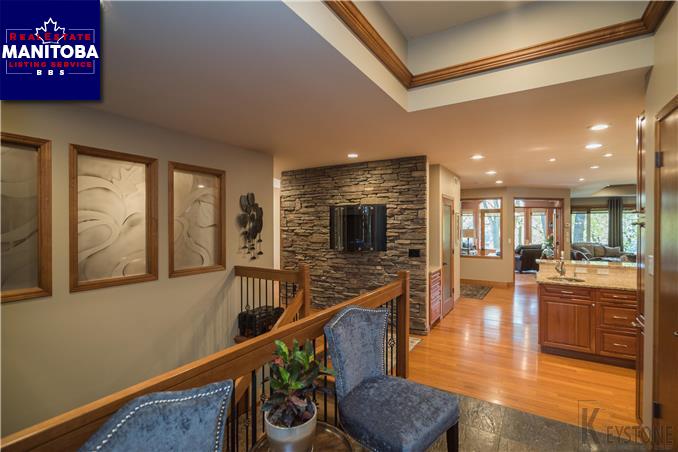 Property 2776 Assiniboine Ave img1