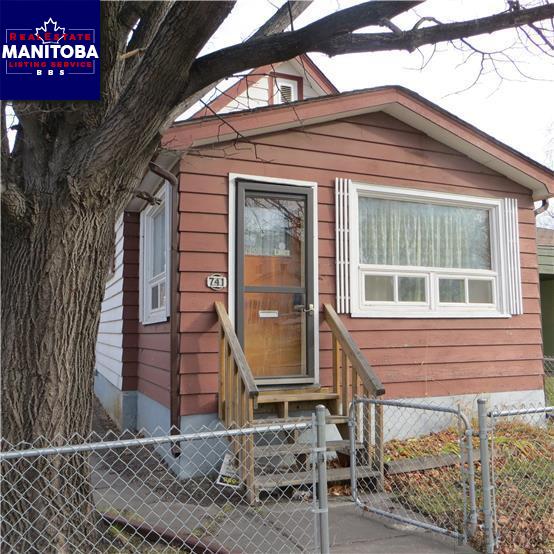 Property 741 Flora Ave img1