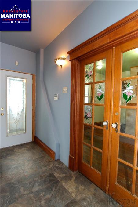 Property 205 Maryland St img1