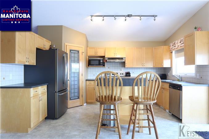 Property 12 Hillcrest Crt img1