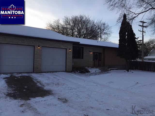 Property 864 8th Ave S img1