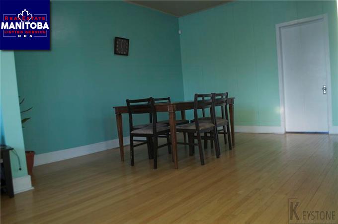 Property 317 Bannerman Ave img1