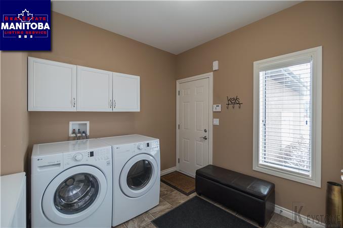 Property 152 Heartland Trl img1