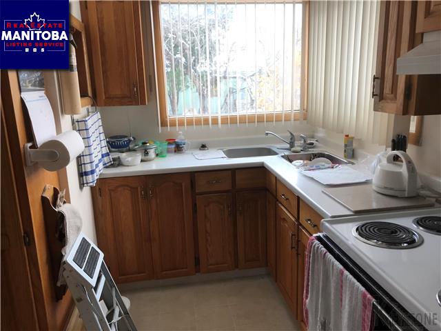 Property 714 Ashton Ave img1