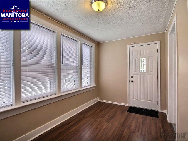 Property 779 Home St img1