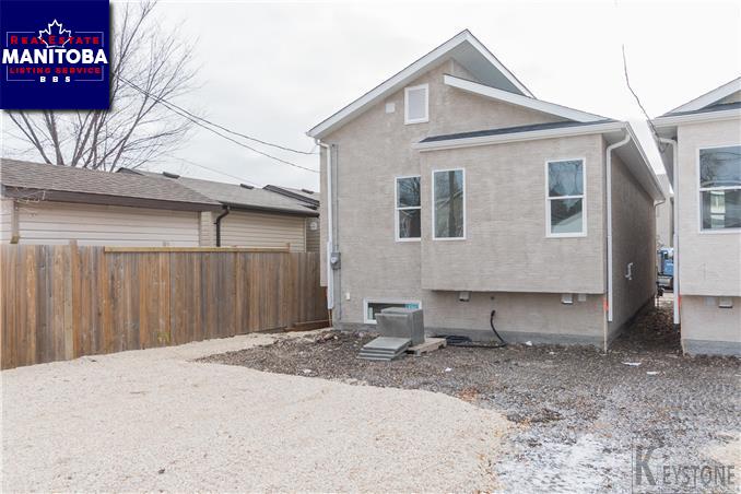 Property 105 Inkster Blvd img1