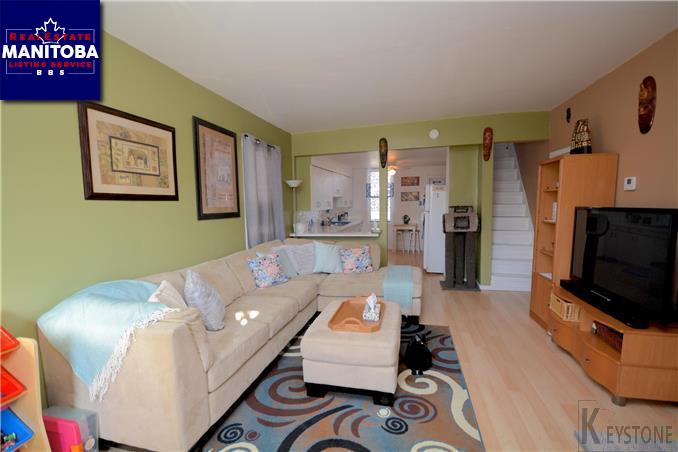 Property 285 Johnson Ave W img1