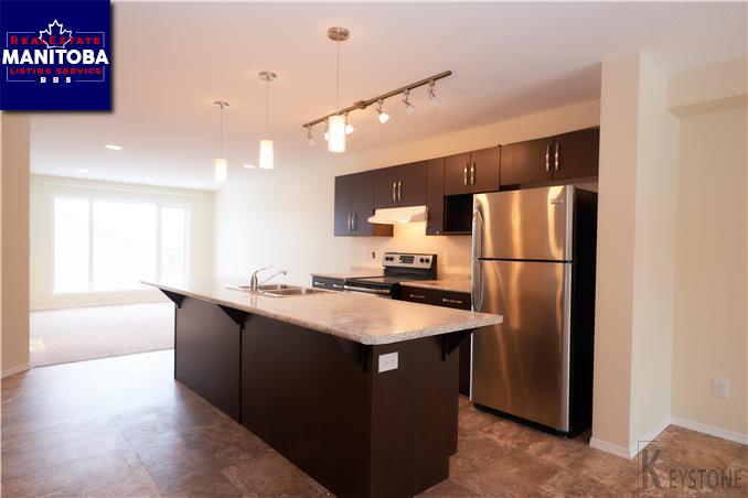 Property 108 Park East Dr img1