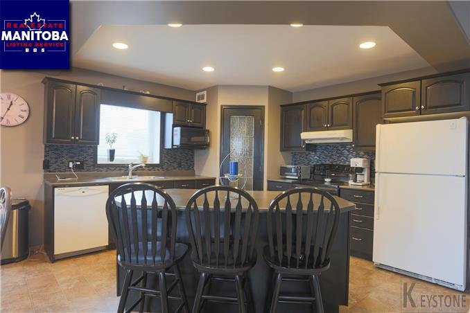 Property 50 Edelweiss Cr img1