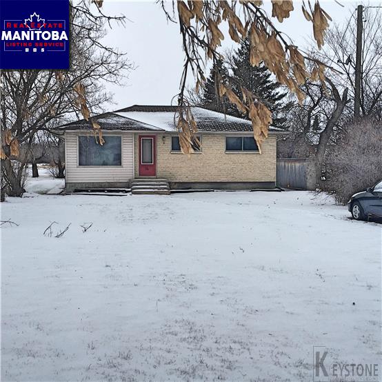 76 First St S, Beausejour, Manitoba, R0E0C0, Canada Manitoba House