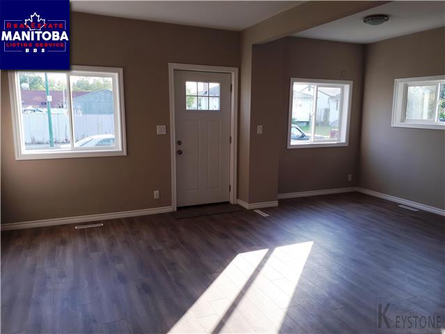 Property 397 Chalmers Ave img1