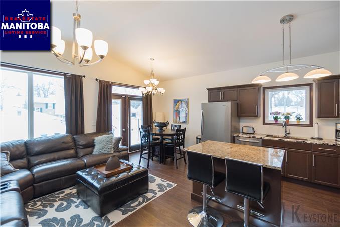 Property 386 Albany St img1