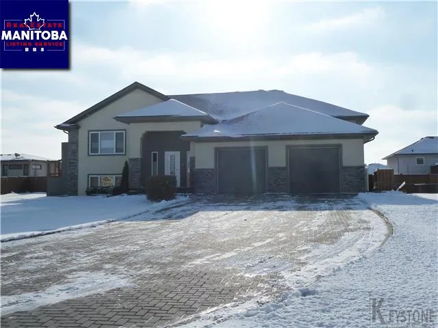 22 Mcfarlane Pl, Steinbach