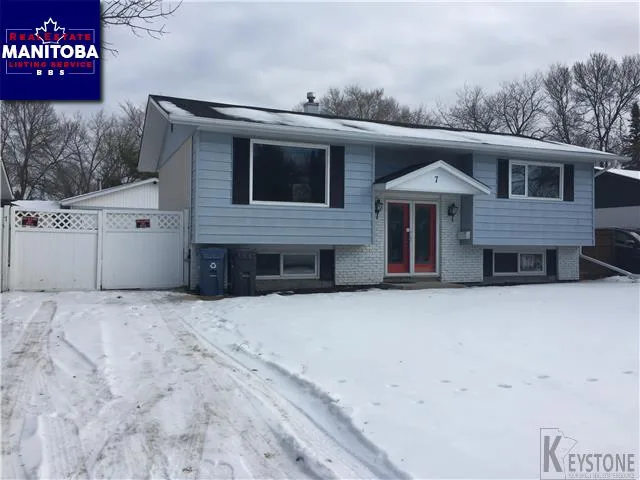 7 Golden Willow Cr, Winnipeg