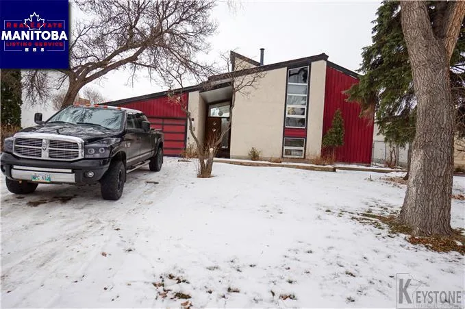 51 Tanoak Park Dr, Winnipeg