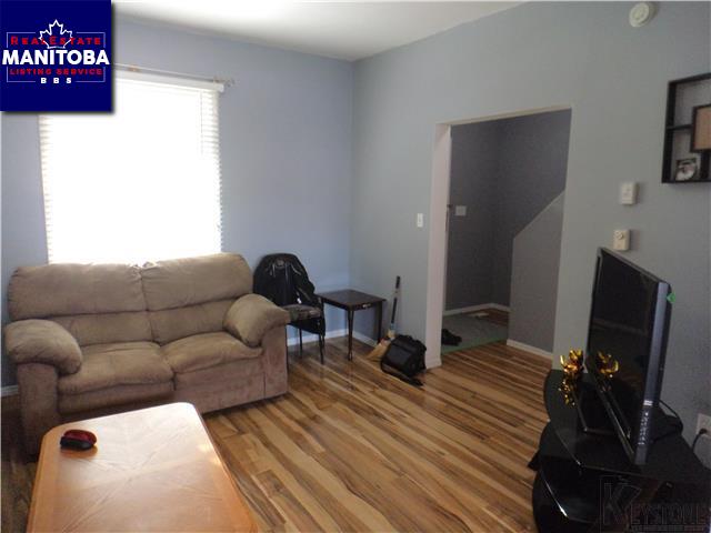 Property 385 Pritchard Ave img1