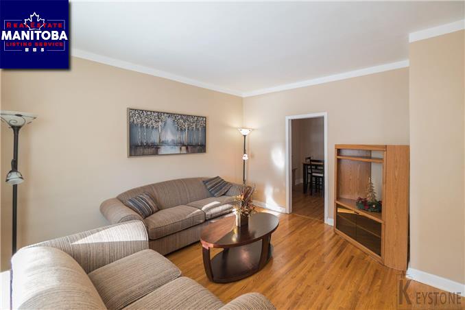 Property 391 Machray Ave img1