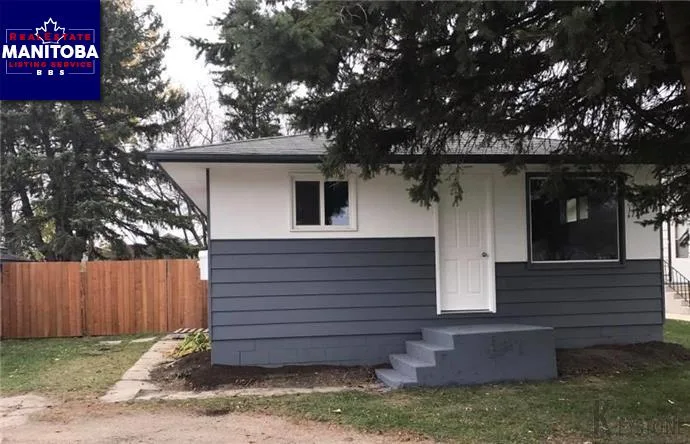 3 Bed House for Sale at 225 5th Ave Ne, Portage La Prairie, MB - MLS® #1729980