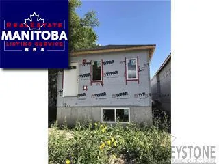 709 Dufferin Ave, Winnipeg